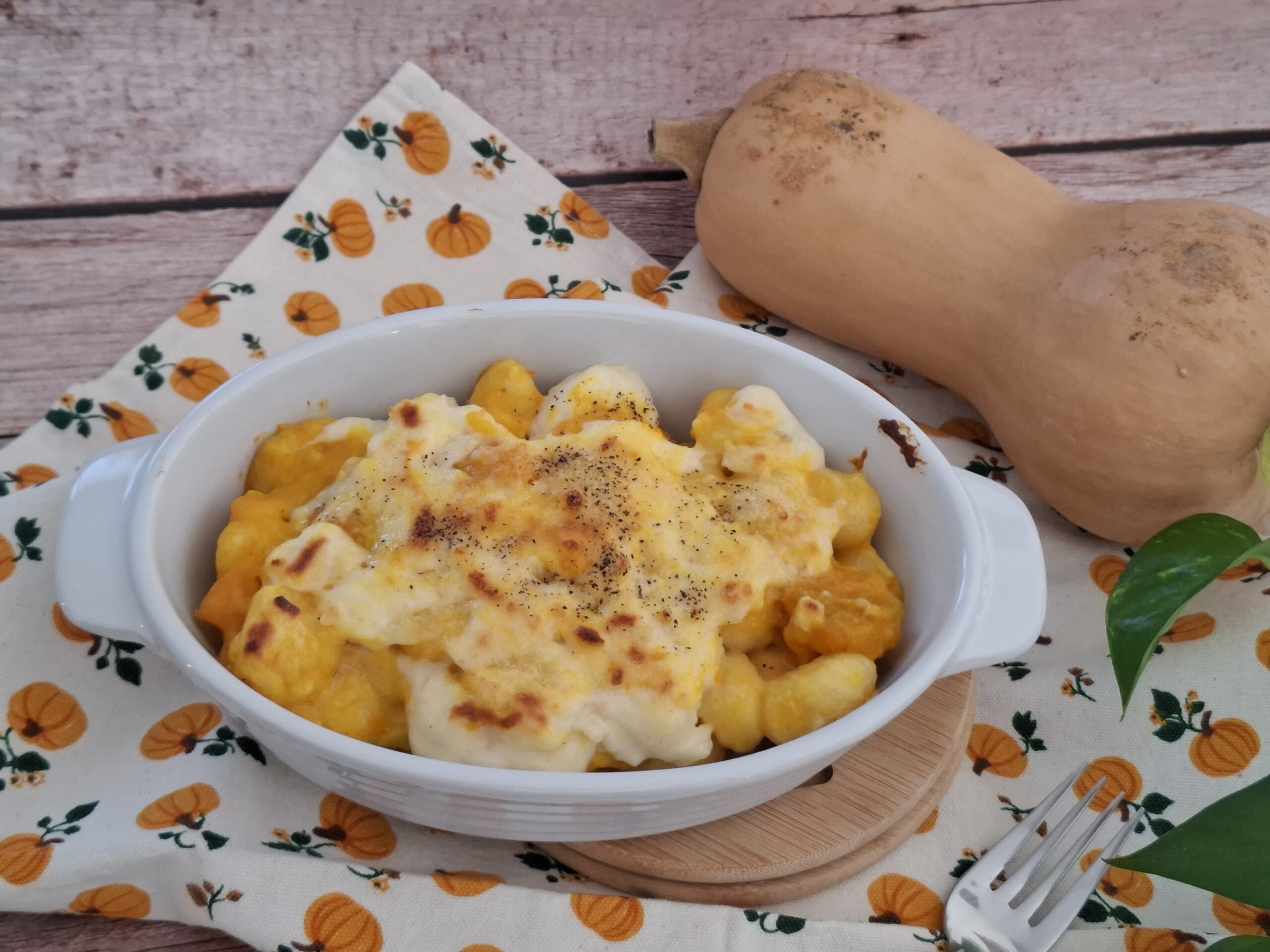Gnocchi con zucca e gorgonzola al forno: ricetta cremosa 🎃🧀